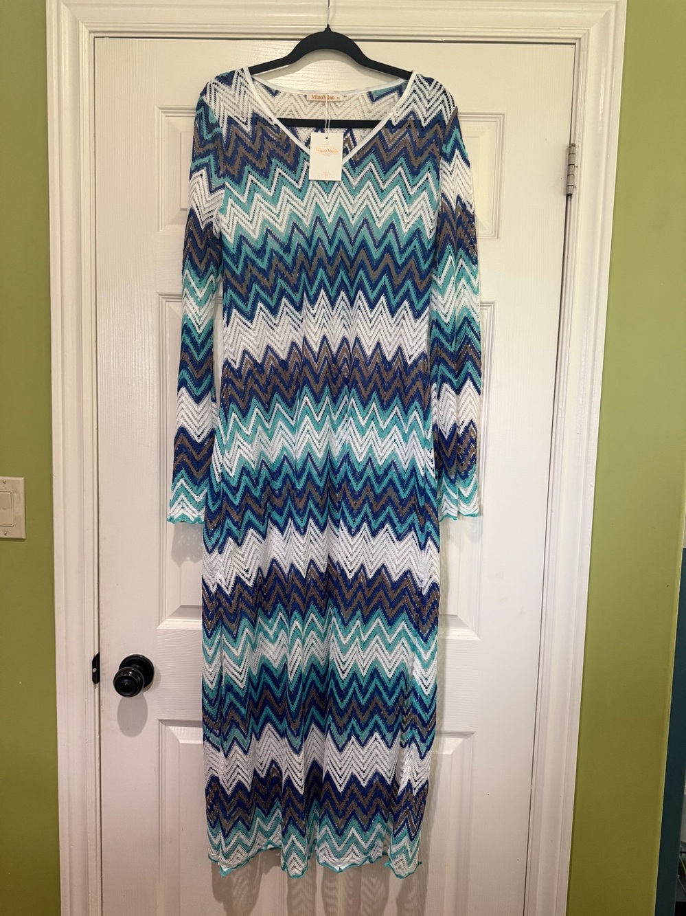 Swim coverup NWT M